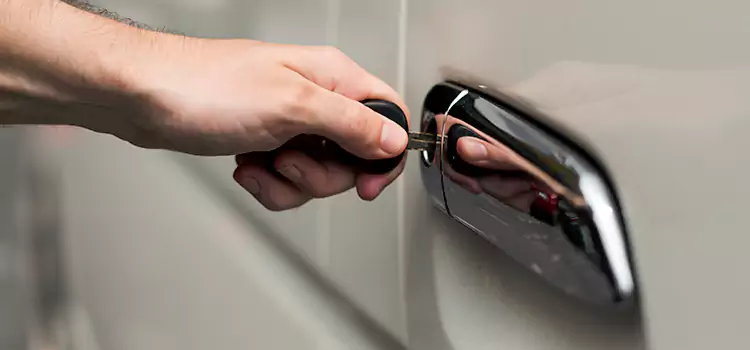 Why Choose Our Auto Locksmith Team in Ayr, ON?