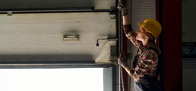 Addressing Common Garage Door Stoppage Issues in Ayr, ON